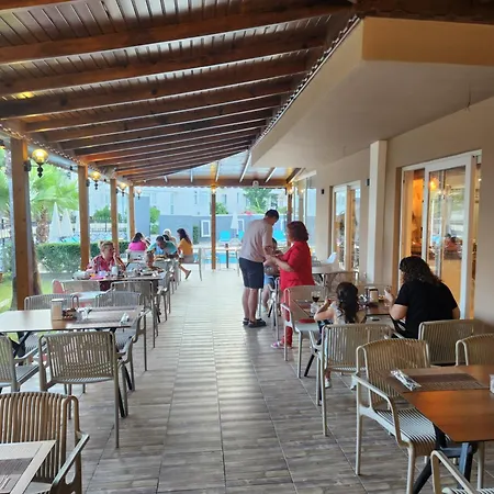 Otel Esperanza 3*