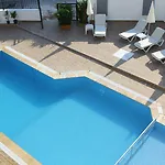 Esperanza Hotell 2*