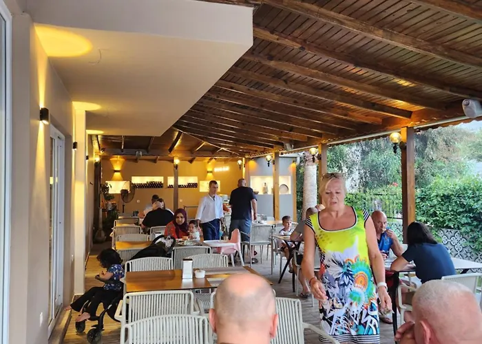 Hotel Esperanza 2*