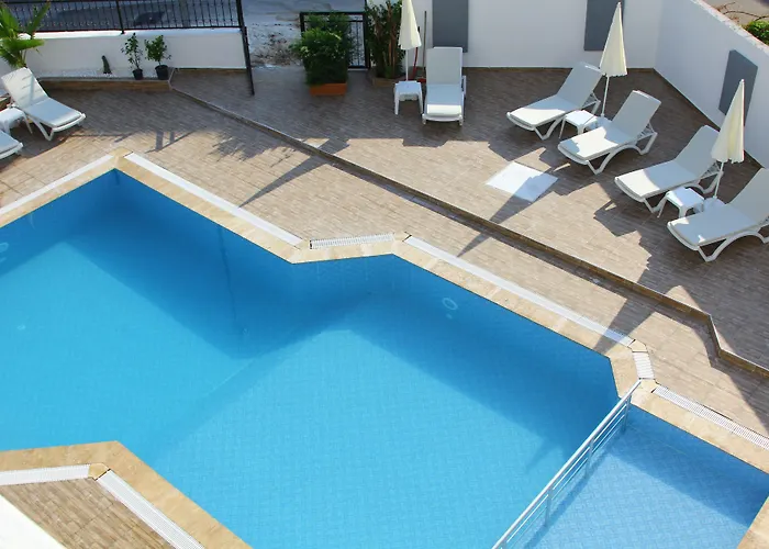 Esperanza Hotel 2*