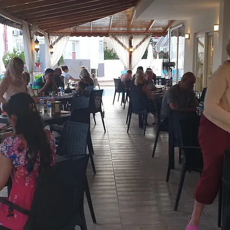 Esperanza Hotel