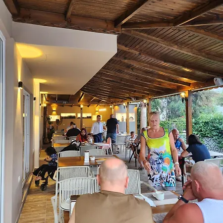 Hotel Esperanza 3*