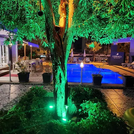Esperanza Hotel