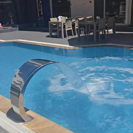 Esperanza Hotel 3*