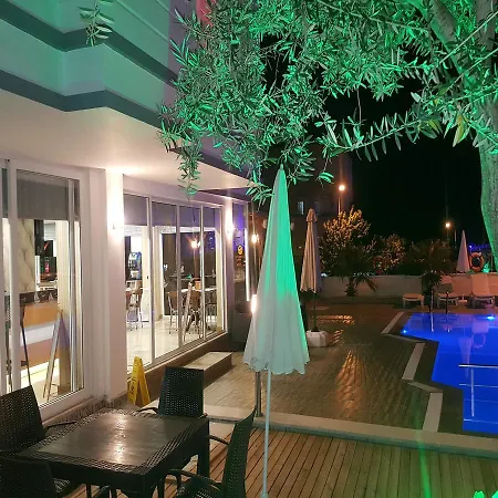 Esperanza Hotel