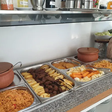 Esperanza Hotel 3*
