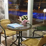 Esperanza Hotel